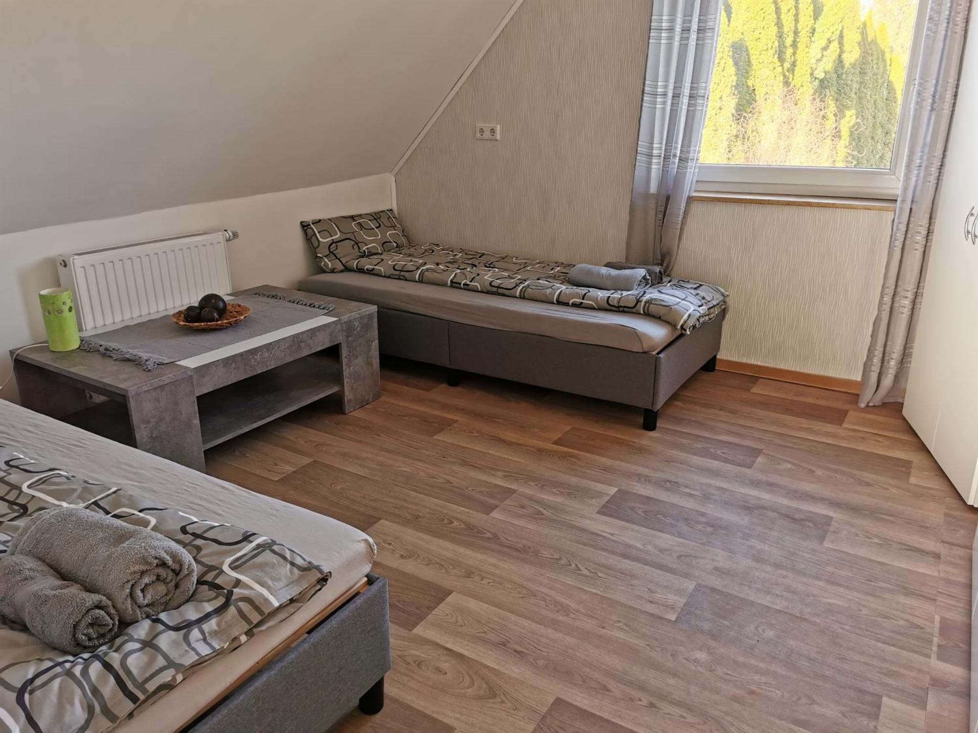 4-Zimmer-Wohnung Mit 6 Betten Bad Oeynhausen Εξωτερικό φωτογραφία